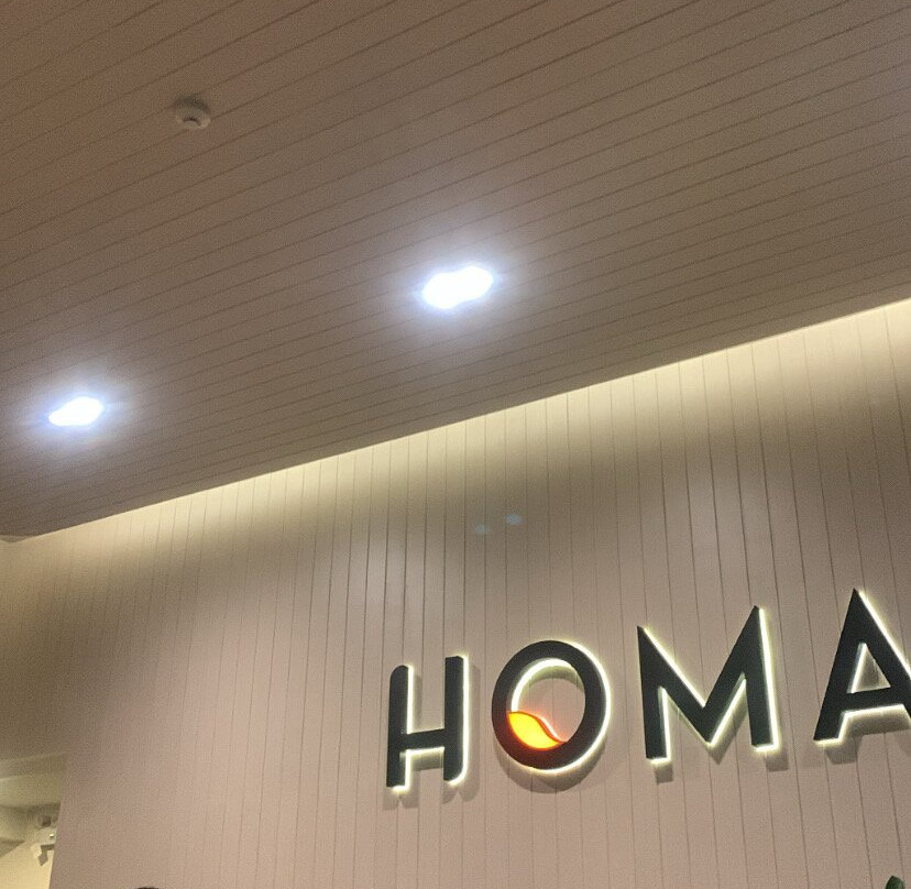 是拉差霍马酒店
