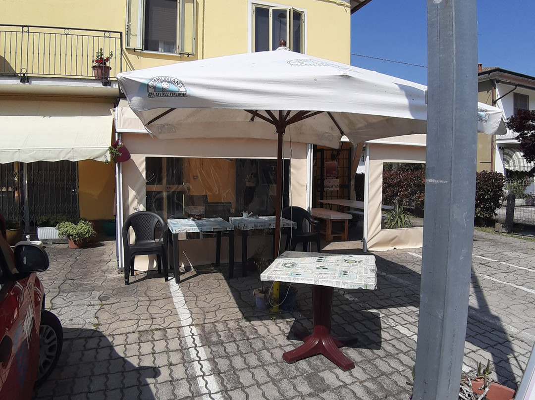 Mio Bar