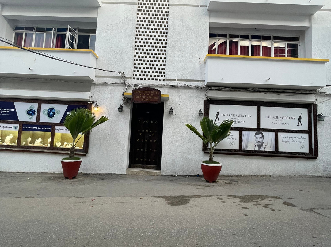 Antique Tours and Safaris-孥归必去景点