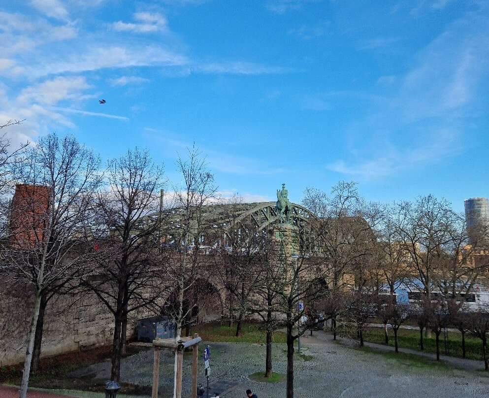 Rheinpromenade景点图片