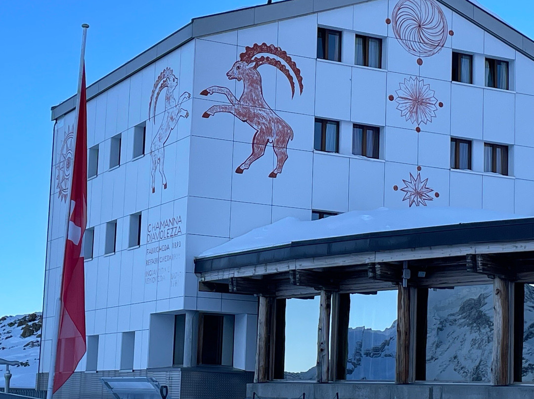 Berghaus Diavolezza主图