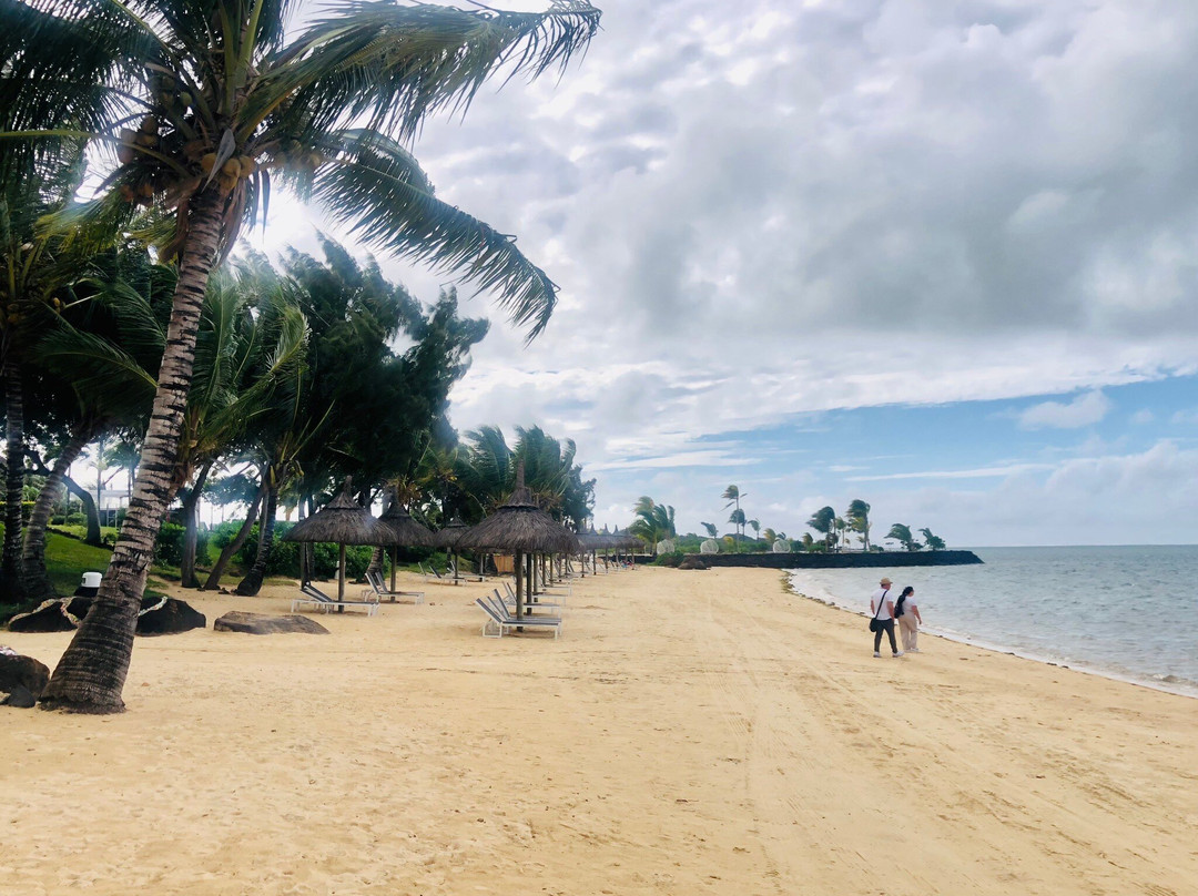 Belle Mare Beach景点图片