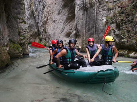 Rafting Umbria-Serravalle必去景点