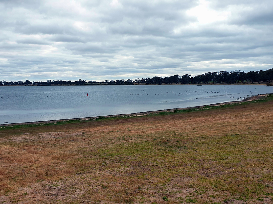Lake Wallace-Edenhope必去景点