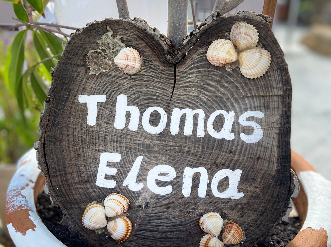 Thomas Elena Beach Bar-Argassi必去景点