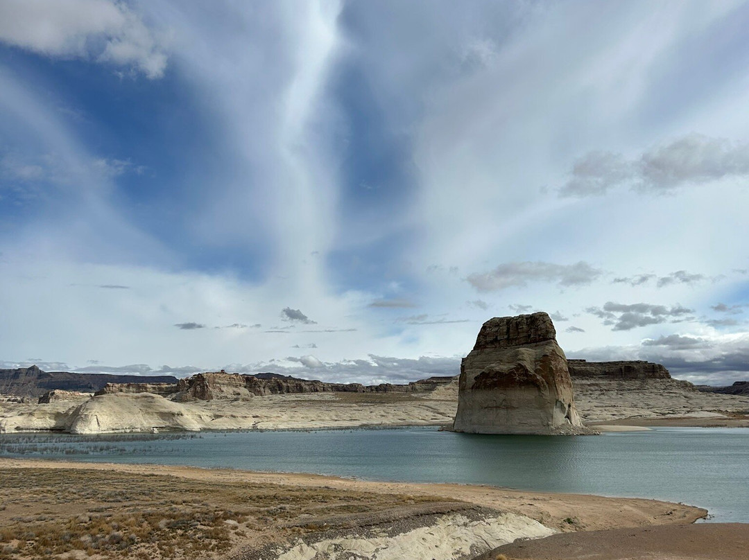 Lone Rock Beach-比格沃特必去景点