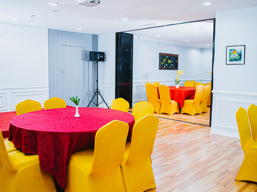 Hotel Nur Miri主图