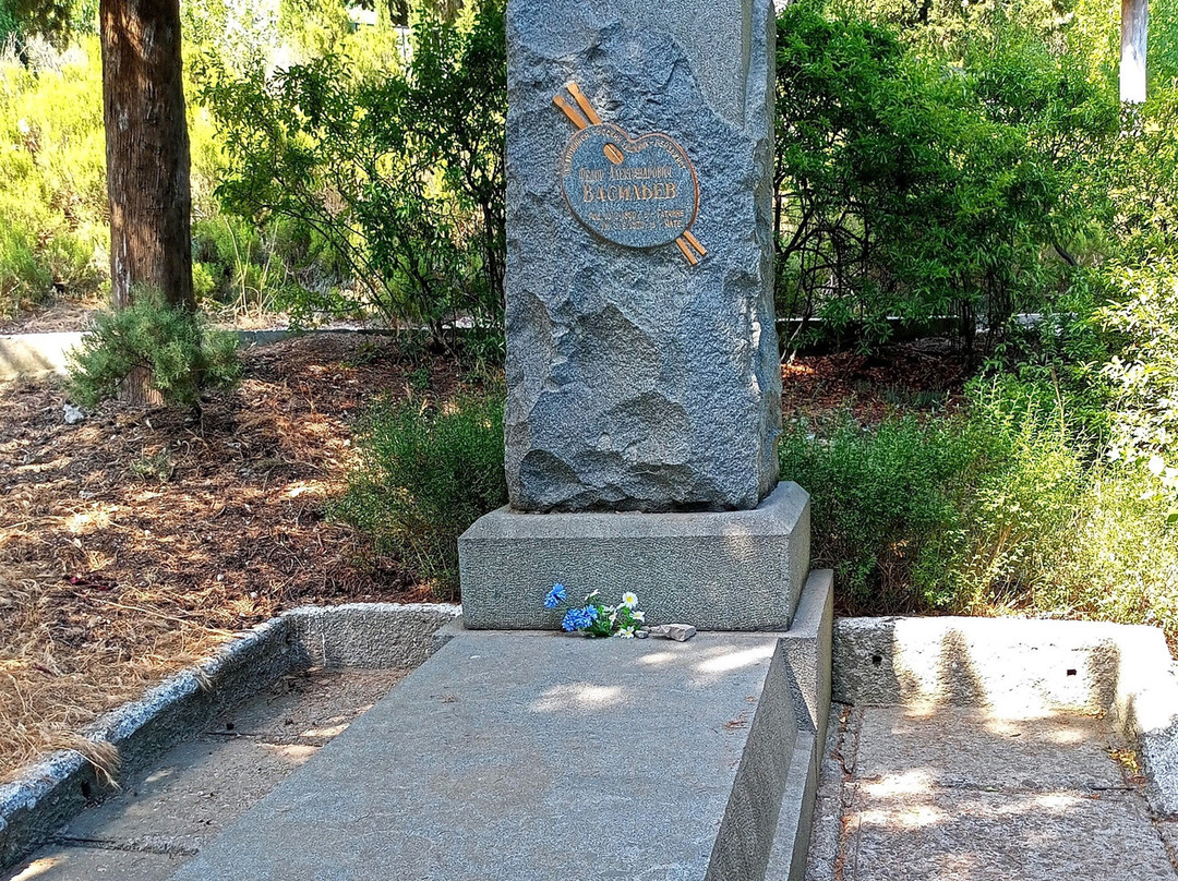 Polikurovskiy Memorial-雅尔达必去景点