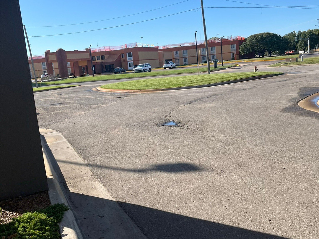 Super 8 by Wyndham Wichita South主图