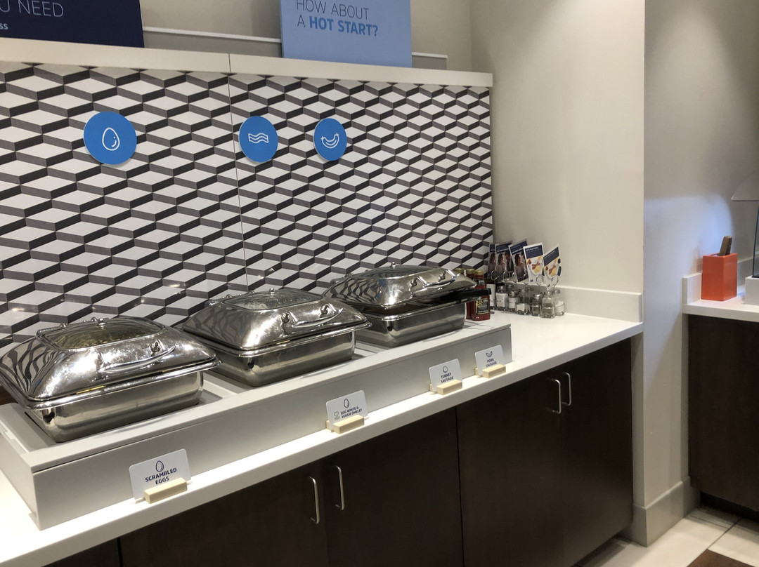 Holiday Inn Express & Suites Sturbridge by IHG主图