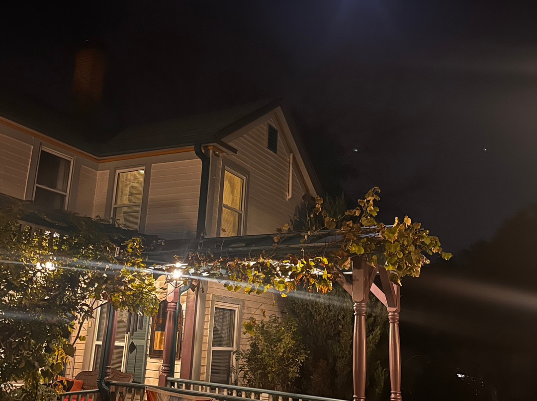 The Jenkins Inn & Restaurant主图