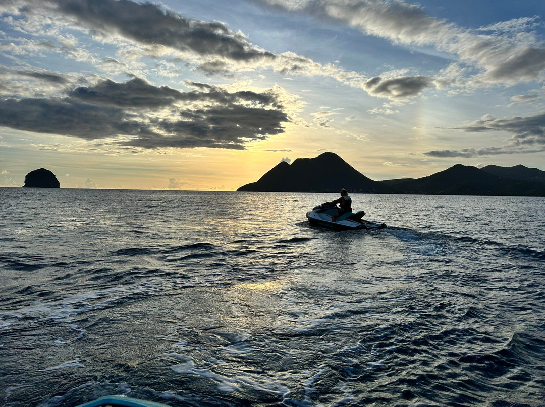 Jet AL' o-圣吕斯必去景点