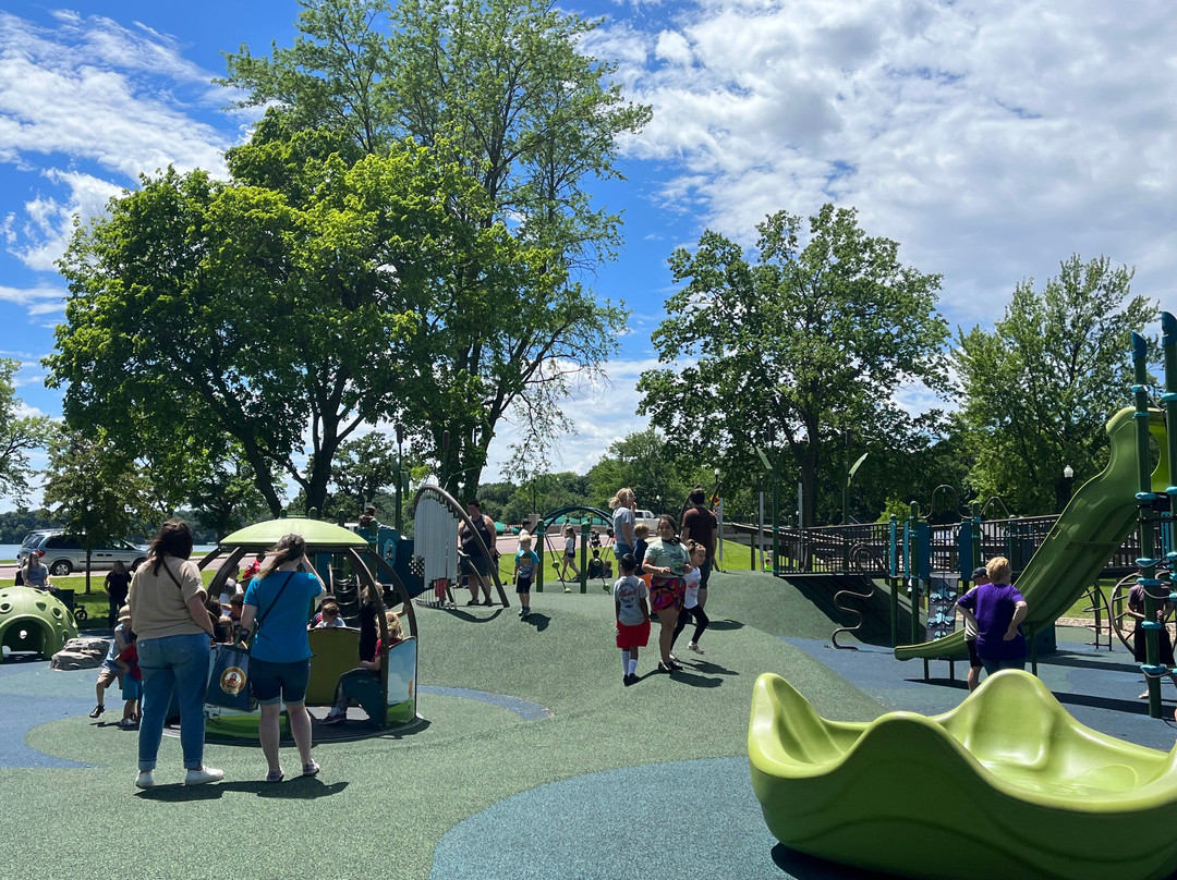 Gomsrud Park-Fairmont必去景点