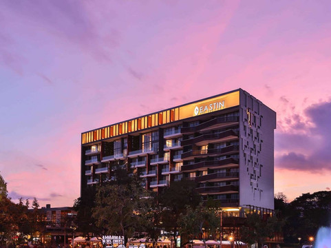 清迈易思廷谭酒店主图