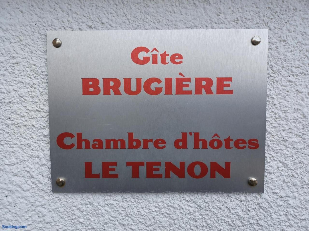 Location Gite Brugiere et Chambre d'Hotes Le Tenon