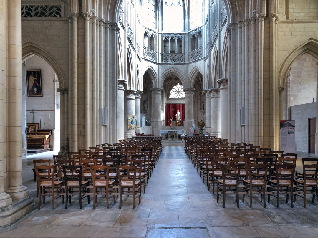 Eglise De La Trinité De Falaise景点图片