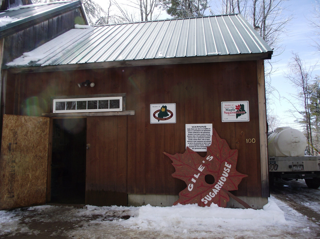 Gile's Family Farm Sugarhouse景点图片