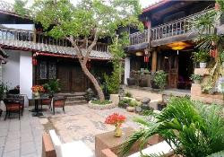 丽江春水堂温泉客栈主图