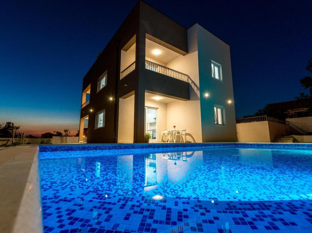Apartments Zrno Soli