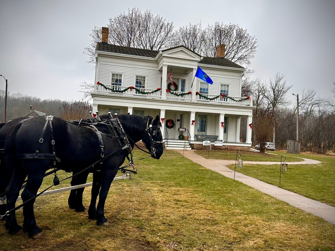 Charles A. Grignon Mansion-考考纳必去景点