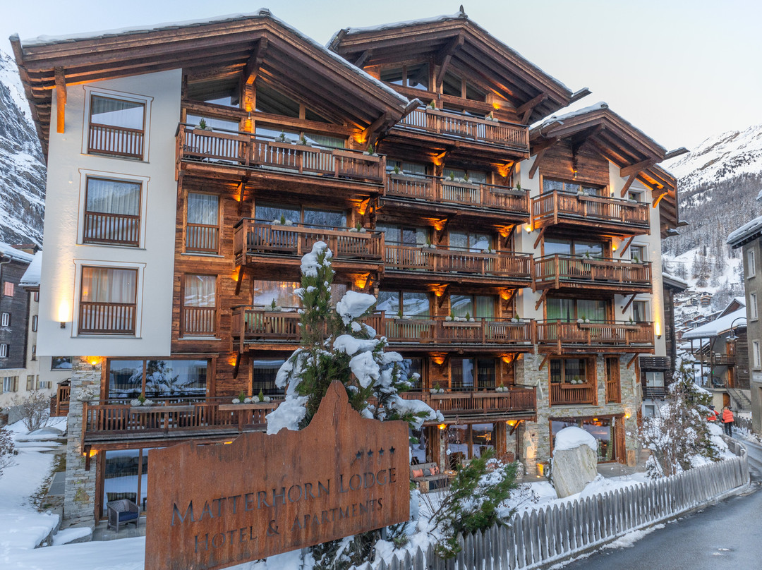Matterhorn Lodge Hotel & Apartments