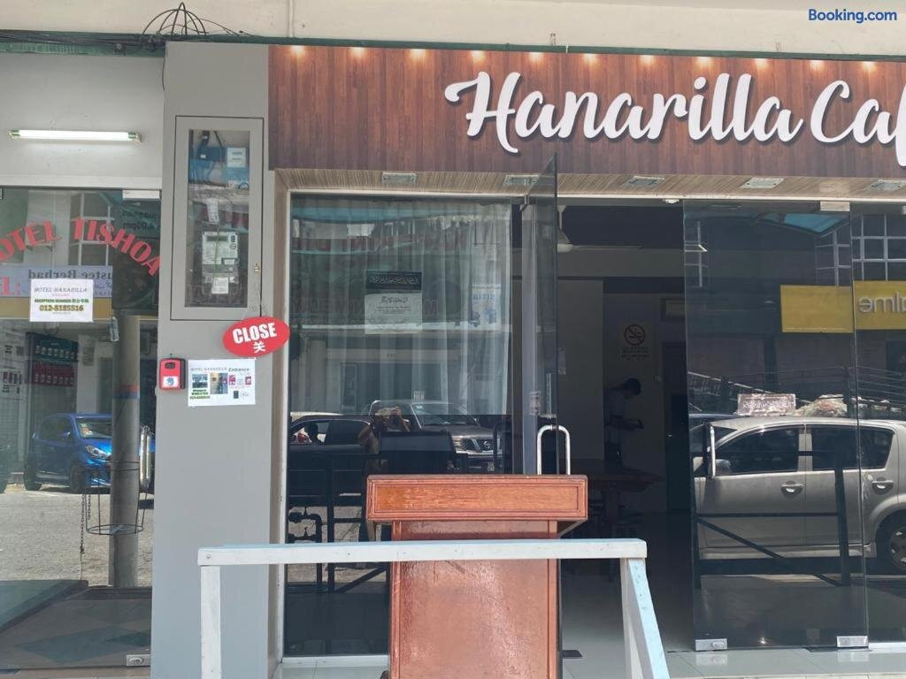 Oyo 90849 Hotel Hanarilla