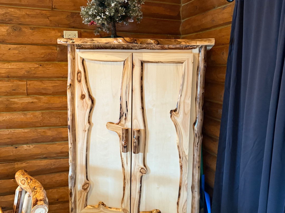 Cedar Lodge & Settlement主图