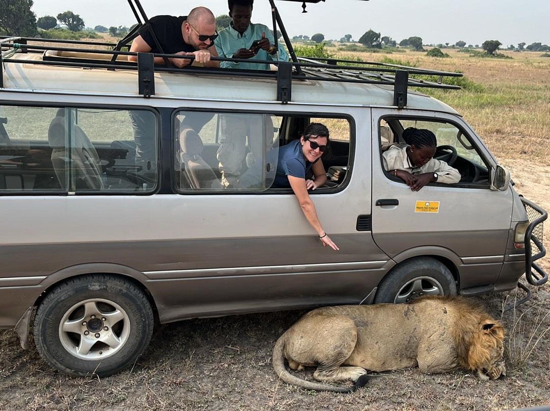 Kabarole Tours-Fort Portal必去景点