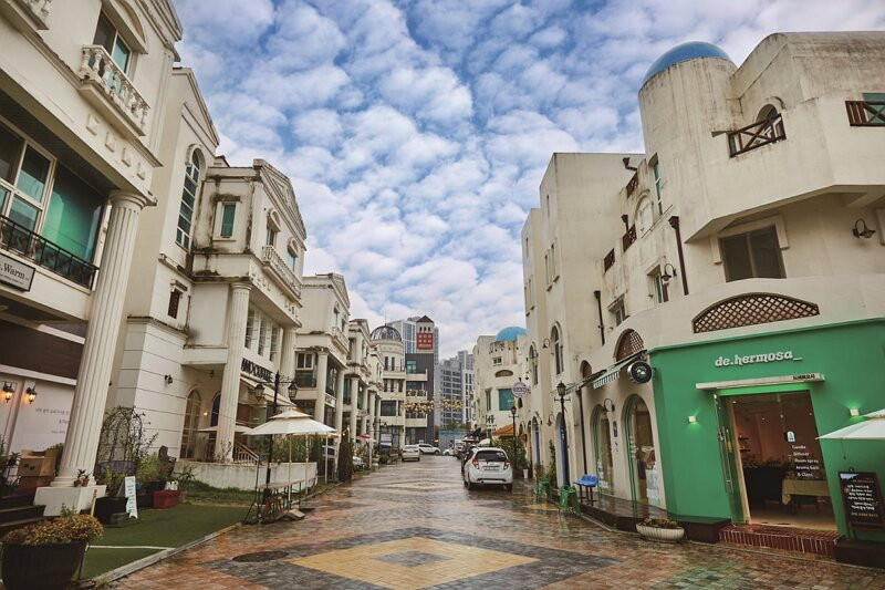 Blue Crystal Village-牙山市必去景点