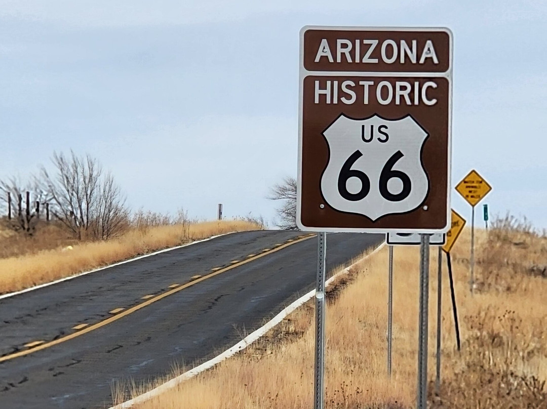 Route 66 Road Relics-塞利格曼必去景点