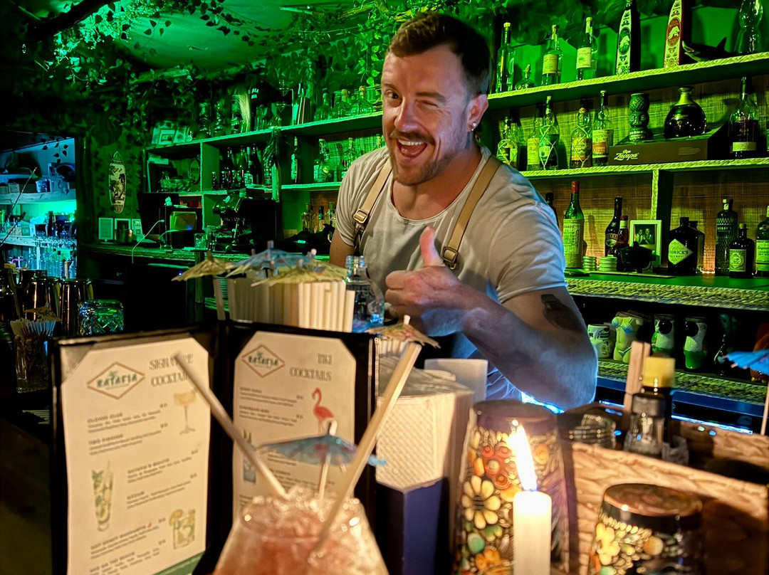 Ratafia Sxm-Cupecoy Bay必去景点