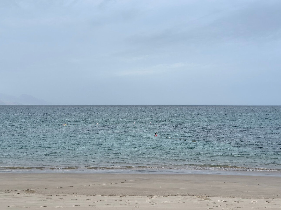 Holiday Beach Resort主图