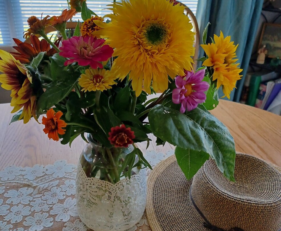 Bremer Produce U-Pick Flower Farm-Hudsonville必去景点