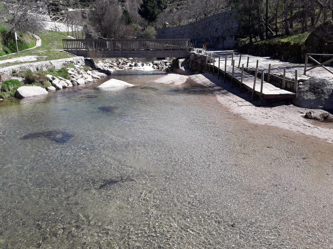 Praia fluvial de Sabugueiro-萨布盖罗必去景点