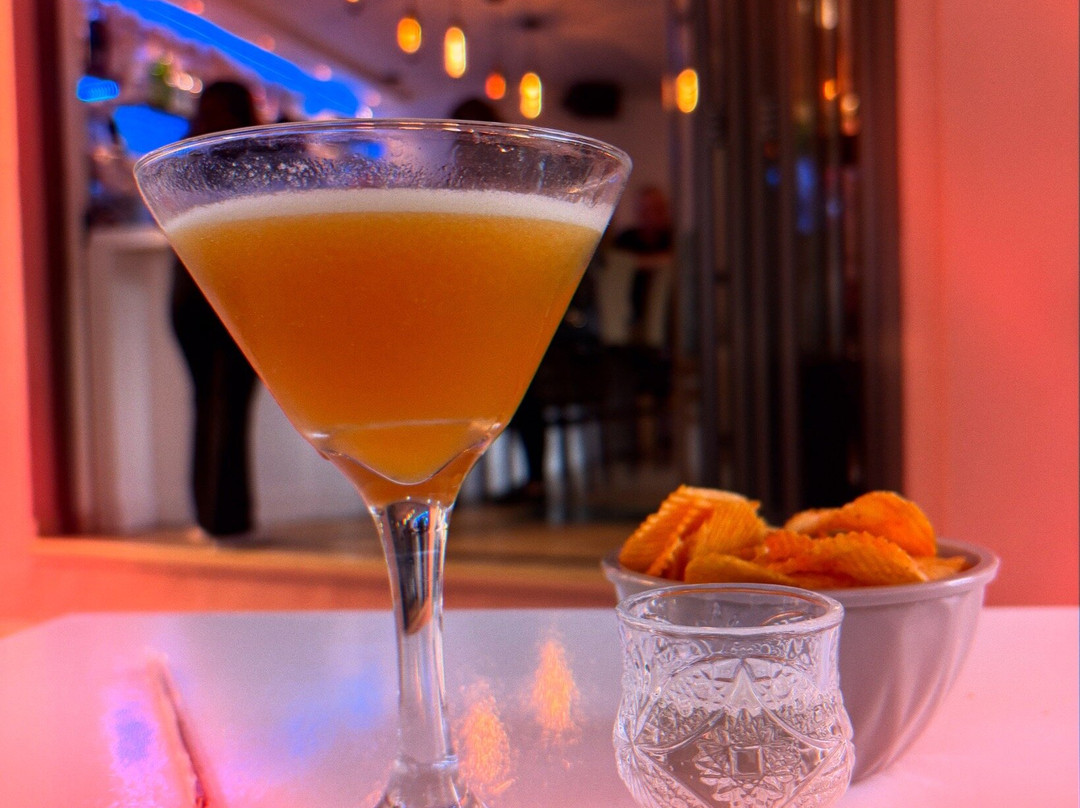 Time Out Bar-Messonghi必去景点