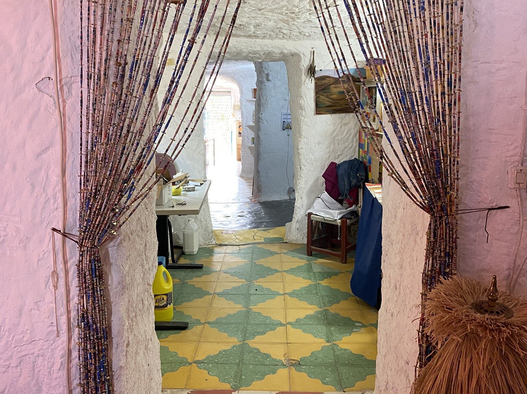 Cuevas del Rodeo de Rojales-罗哈莱斯必去景点