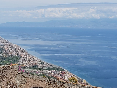 Etna People-陶尔米纳必去景点