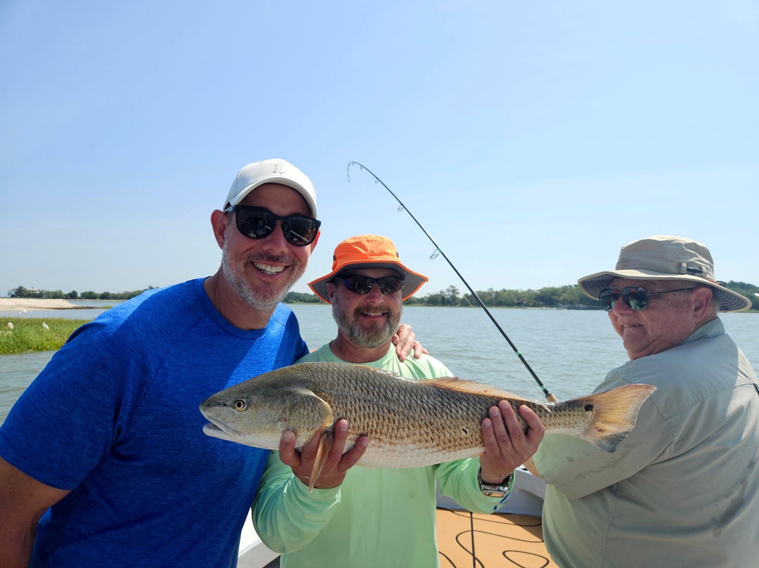 Charleston Fishfinder Charters-棕榈岛必去景点