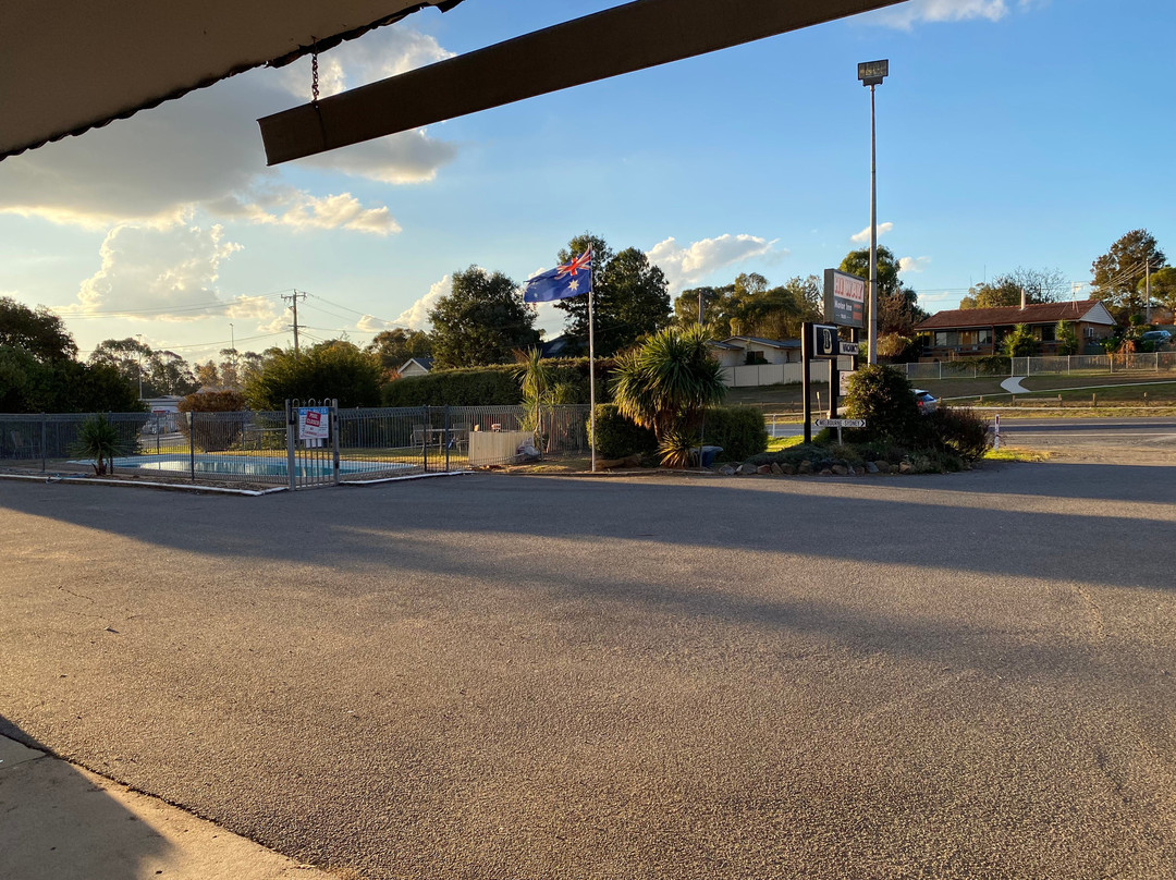 Hi-Way Motor Inn主图