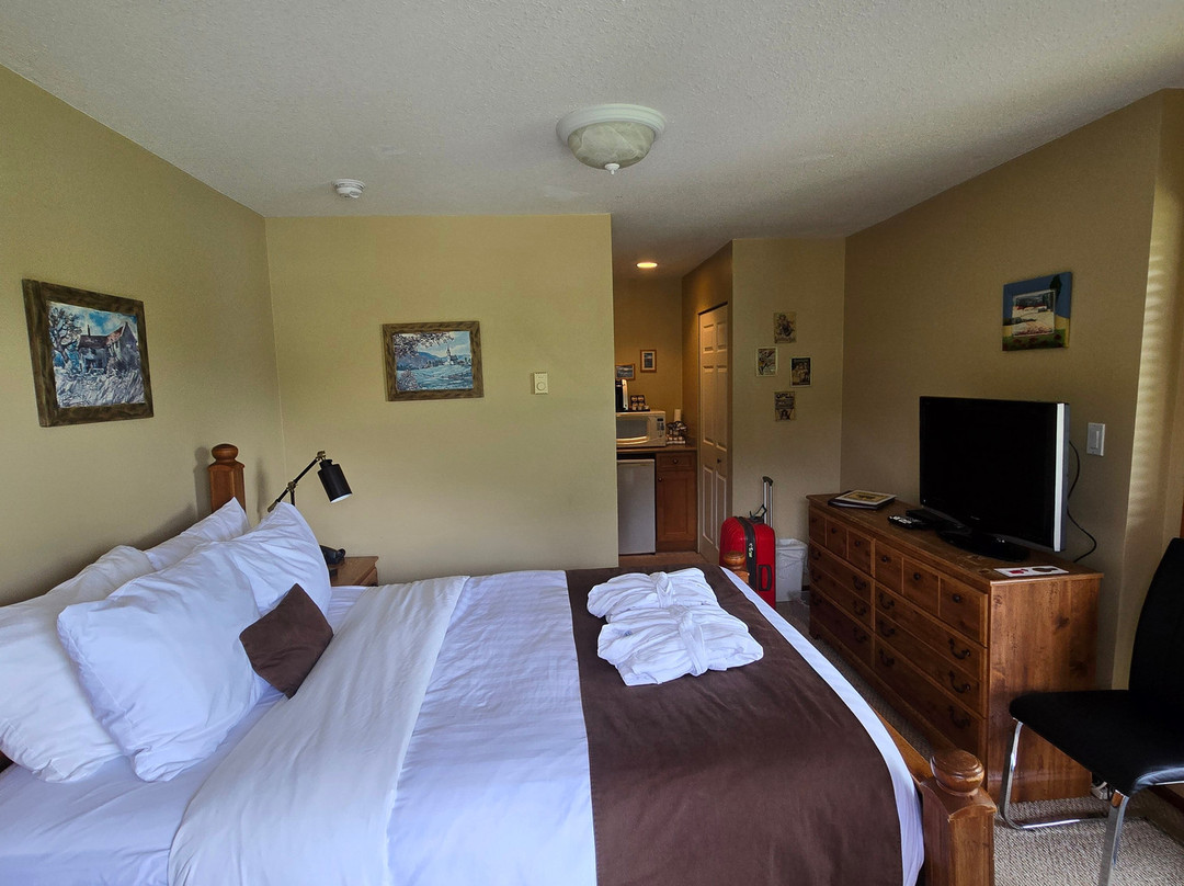 Sunshine Coast Resort Hotel & Marina主图