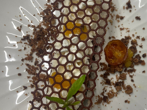 Le Restaurant Du Clos (court D'aron)