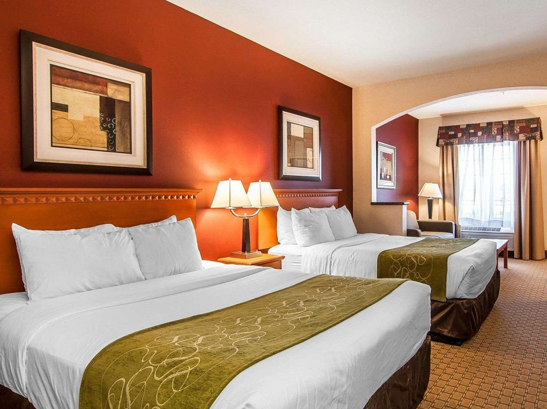 Comfort Suites Redmond Airport主图