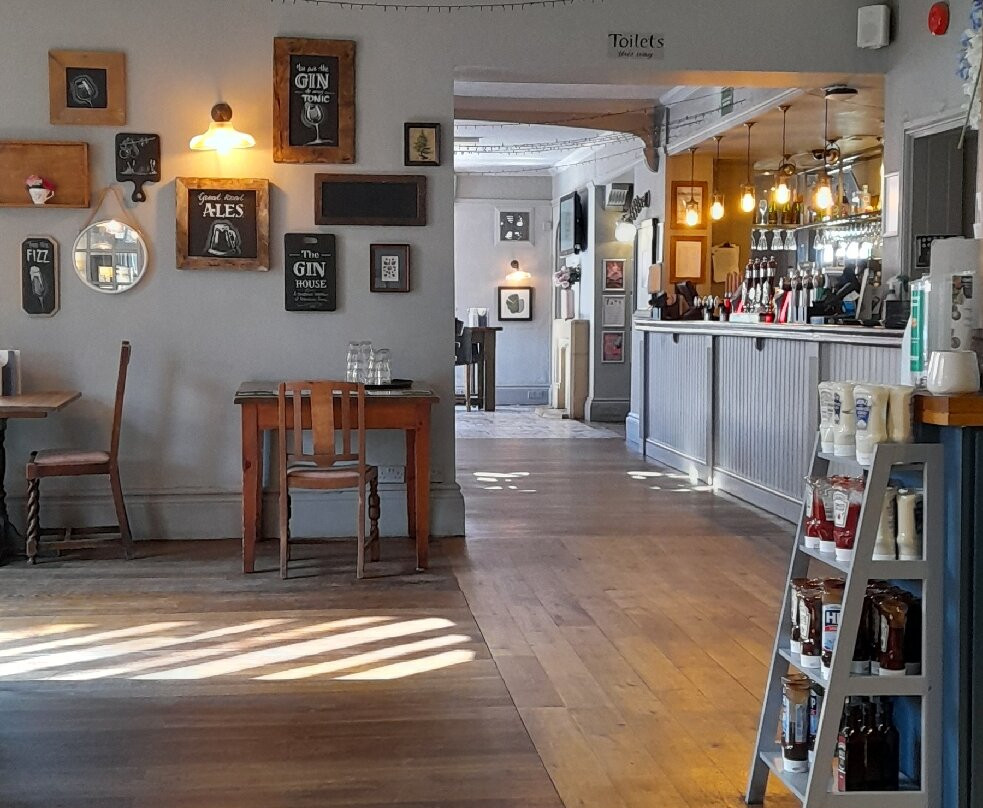 雪松旅馆 - 格林国王旅馆主图