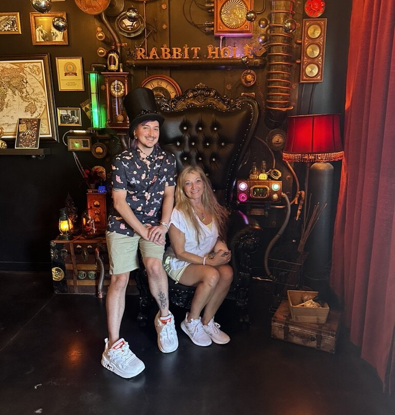 Rabbit Hole Recreation Services - Escape Rooms-Louisville必去景点