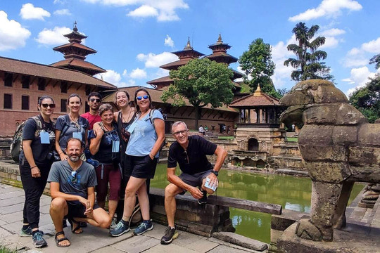 Awesome Holidays Nepal-Bhatbhateni必去景点