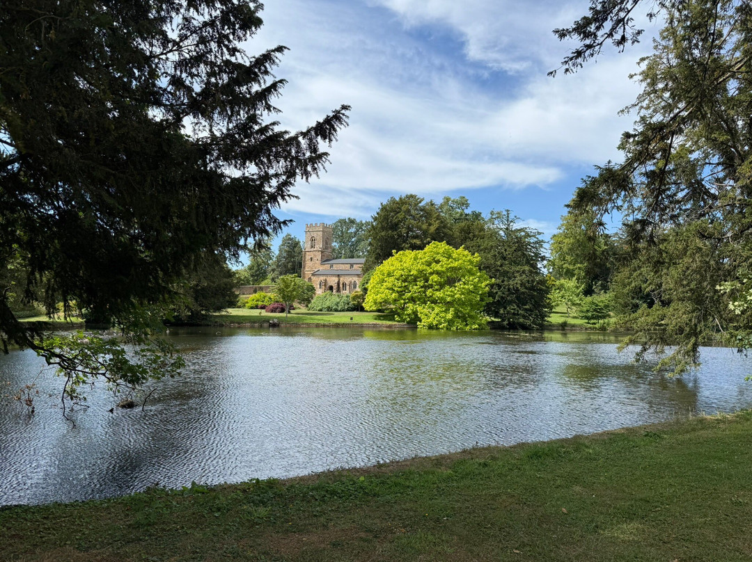 Thenford Arboretum-班伯里必去景点