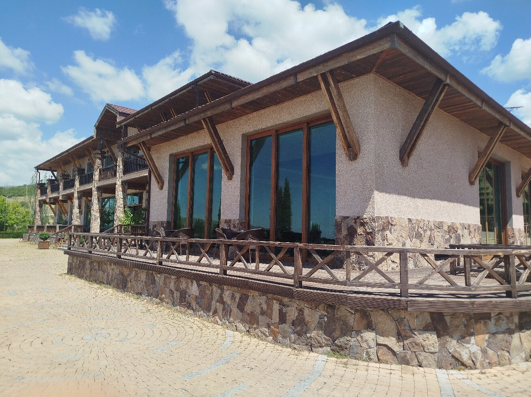 Amberd Hotel主图
