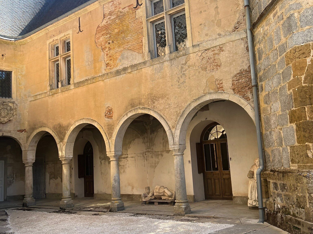 Chateau de Chastellux-Chastellux sur Cure必去景点