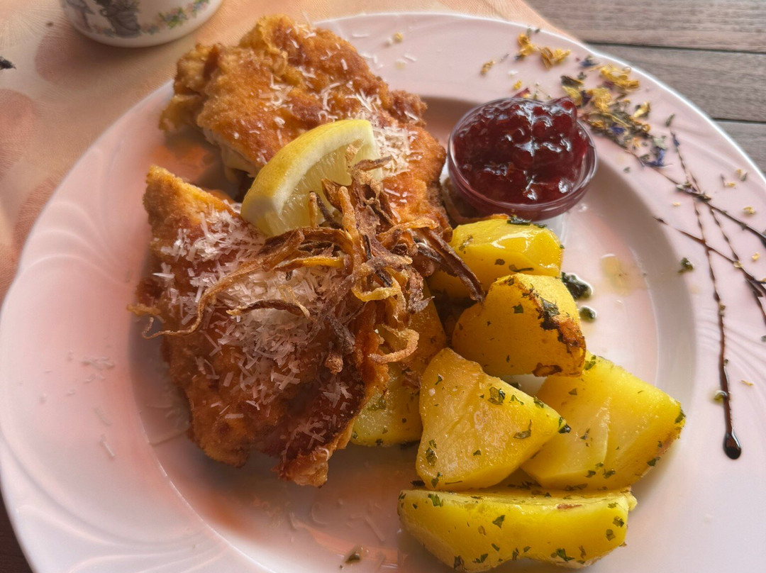 克拉梅罗夫酒店主图