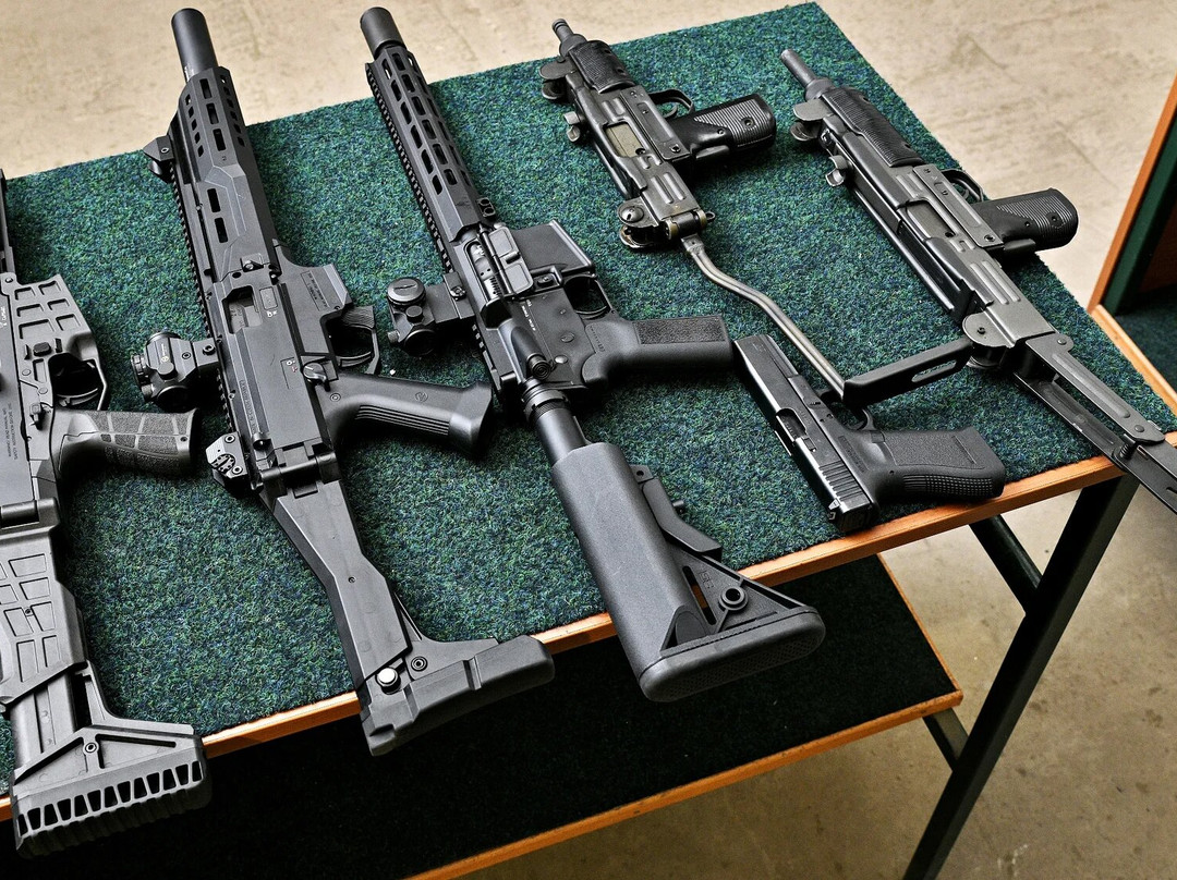 Shooting Range - Rajska Zahrada-布拉格必去景点